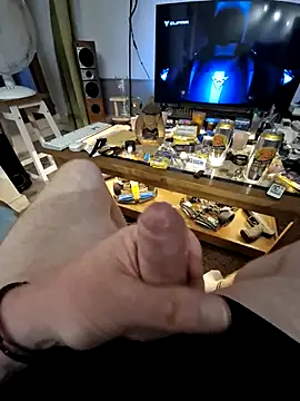 Mangeur44  online show from 28, 6, 2026