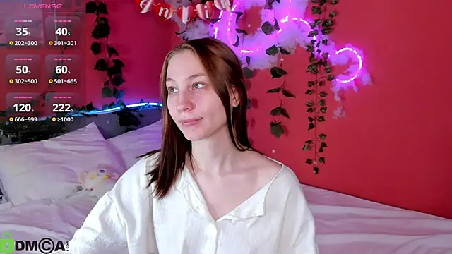 lally cute online show from 24, 2, 2026