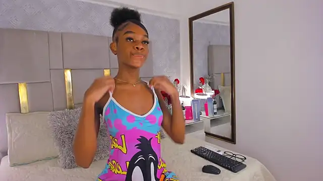 IsisBrown  online show from 17, 4, 2026