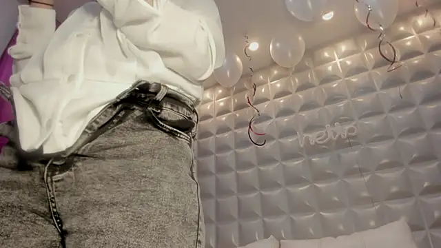 Snapshot of sol-angel chatting on 21, 2, 2026 sol-angel online show from 21, 2, 2026