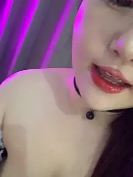 Snapshot of boniu-mimi chatting on 23, 12, 2025 boniu-mimi online show from 23, 12, 2025