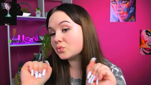 candy flossie1 online show from 16, 4, 2026