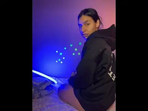 SaraAndrade  online show from 19, 1, 2026