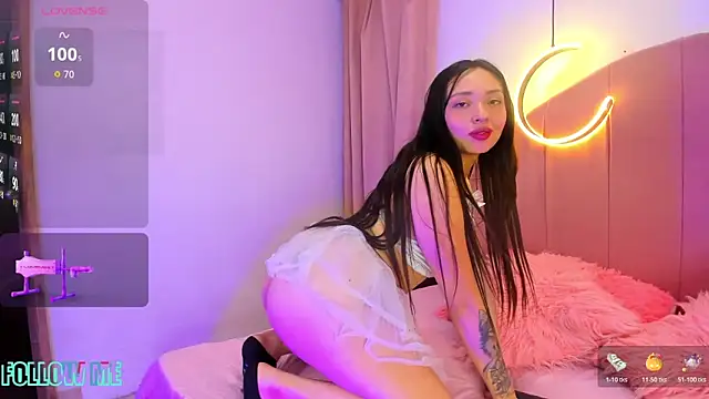 Snapshot of zammy_brown chatting on 18, 12, 2025 zammy brown online show from 18, 12, 2025