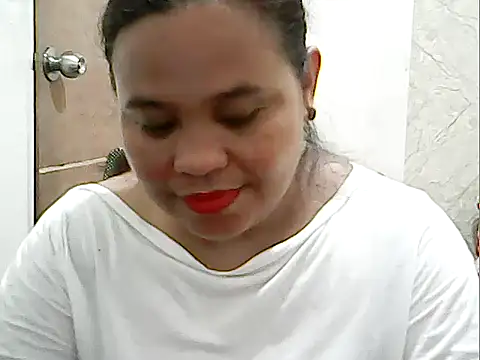 cutechubby online show from 17, 5, 2026
