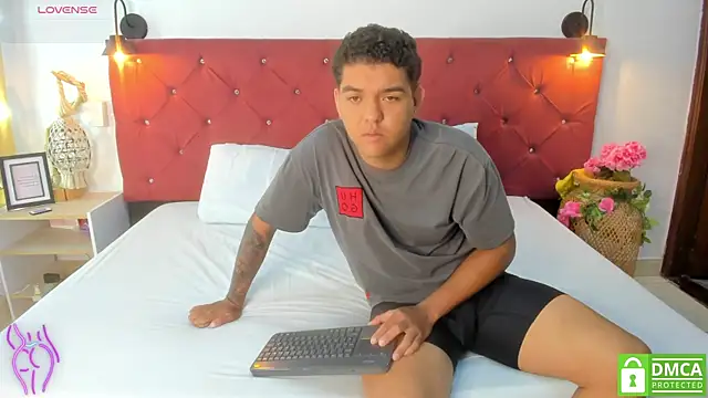  bonnyandclyde online show from 19, 1, 2026