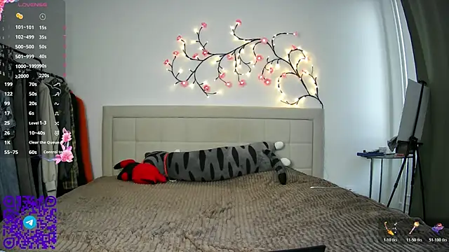 ArianeRandy online show from 4, 4, 2026