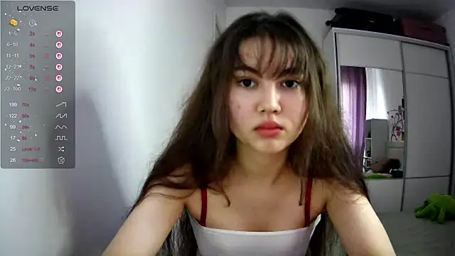 Snapshot of ArianeRandy chatting on 8, 7, 2026 ArianeRandy online show from 8, 7, 2026