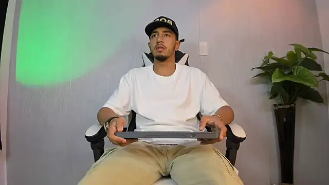 Brand Collins online show from 5, 2, 2026