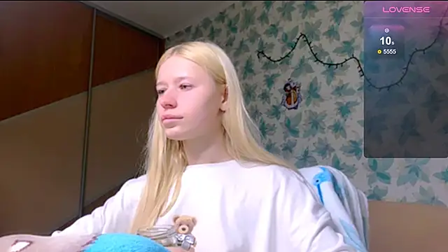Barbie Blondie online show from 28, 3, 2026