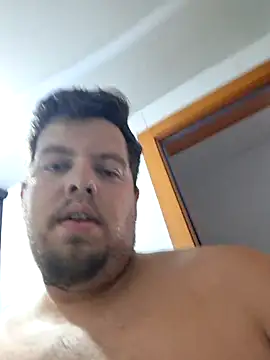 Leoon98 online show from 3, 3, 2026