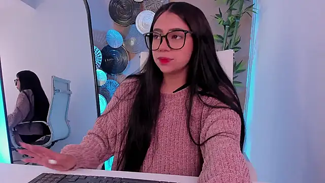 Snapshot of luna_cute__ chatting on 19, 1, 2026 luna cute online show from 19, 1, 2026