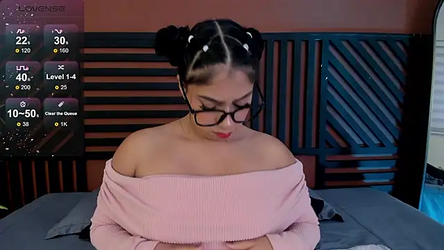 Snapshot of luna_cute__ chatting on 9, 2, 2026 luna cute online show from 9, 2, 2026