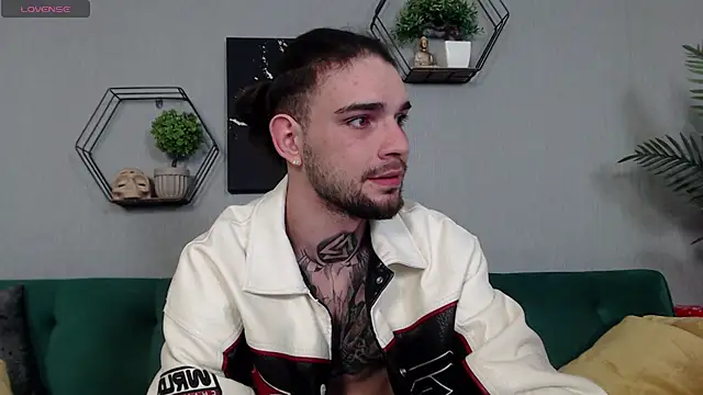 KaneHunter online show from 7, 4, 2026