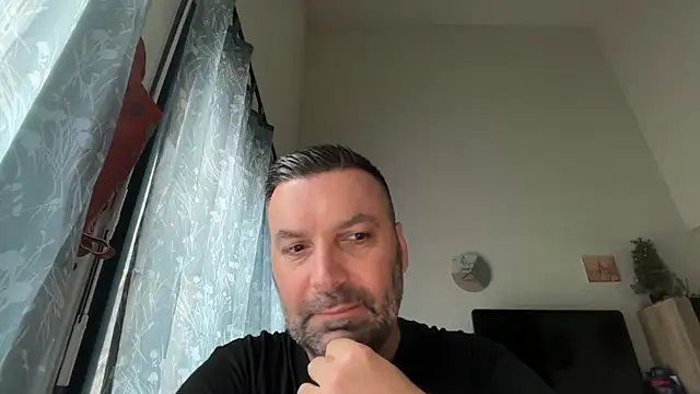 coolsmith81 online show from 4, 6, 2026