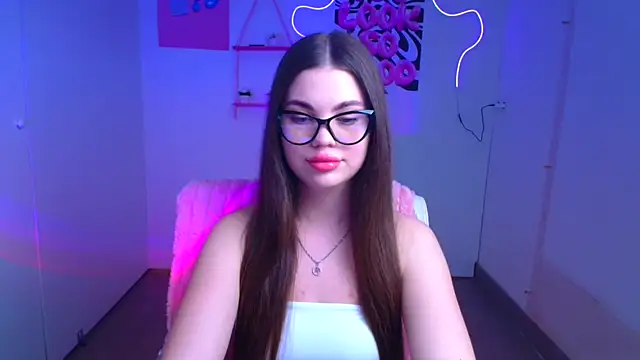 Snapshot of Violetta_Brilliant chatting on 12, 1, 2026 Violetta Brilliant online show from 12, 1, 2026