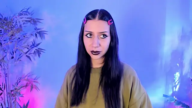 Snapshot of itsmroom_ chatting on 19, 12, 2025 itsmroom online show from 19, 12, 2025