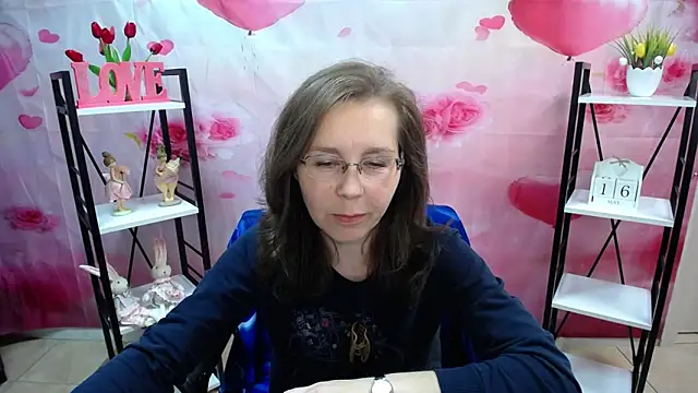 Snapshot of DaisyEdit chatting on 16, 5, 2026 DaisyEdit online show from 16, 5, 2026