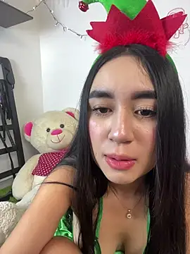 SiennaLorens online show from 1, 12, 2025