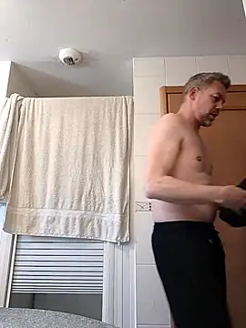 lorisaux online show from 24, 4, 2026