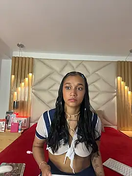 coraline vera online show from 4, 6, 2026