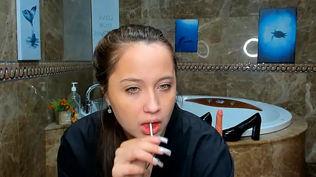 Snapshot of Carolina-sky chatting on 13, 1, 2026 Carolina-sky online show from 13, 1, 2026