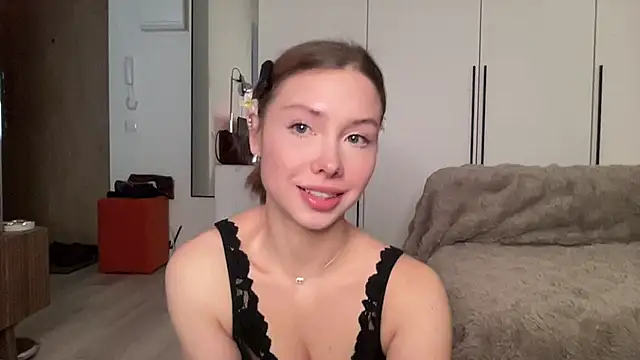 Snapshot of girlfromblushland chatting on 7, 1, 2026 girlfromblushland online show from 7, 1, 2026