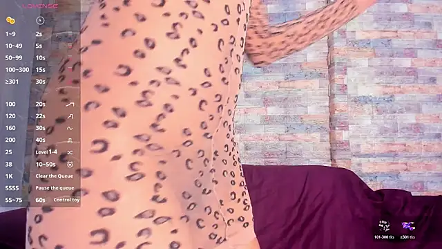 Brizza H033 online show from 28, 5, 2026