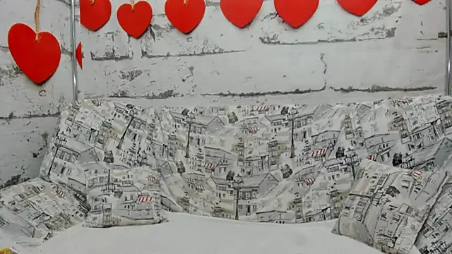 Snapshot of Comely_Camillla chatting on 23, 3, 2026 Comely Camillla online show from 23, 3, 2026