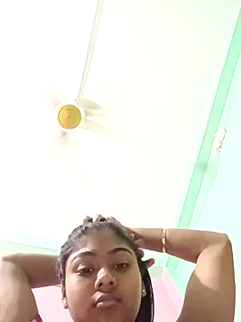 Snapshot of Cute_diya023 chatting on 1, 4, 2026 Cute diya023 online show from 1, 4, 2026