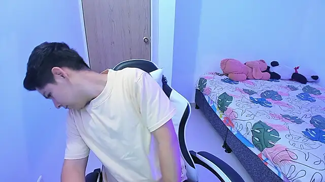 Snapshot of Asta_YunoXXX chatting on 23, 2, 2026 Asta YunoXXX online show from 23, 2, 2026