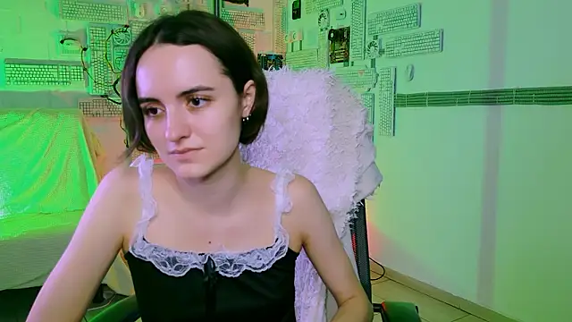 KateWillows online show from 11, 2, 2026