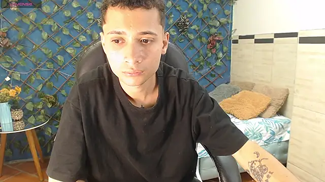 LucassSmith11 online show from 7, 4, 2026