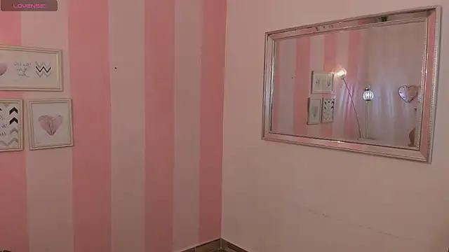 Amaia Monroe online show from 16, 4, 2026