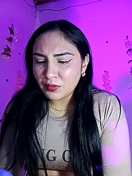 Emy cutee online show from 17, 3, 2026