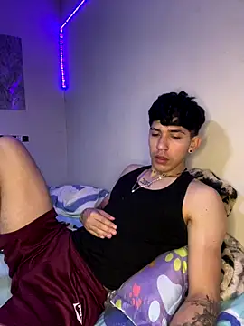 wil hot online show from 17, 12, 2025