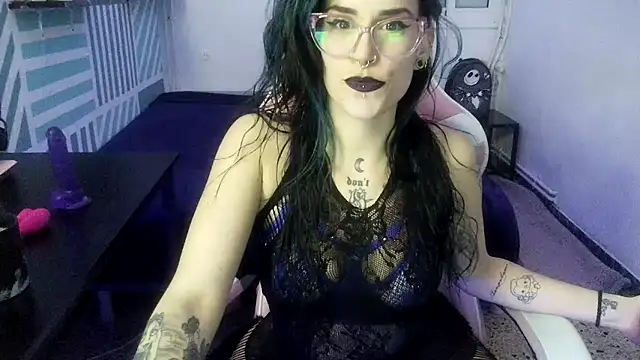 blackrose1997 online show from 4, 2, 2026