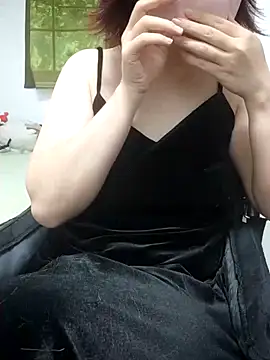 Snapshot of miniiceyya chatting on 1, 3, 2026 miniiceyya online show from 1, 3, 2026