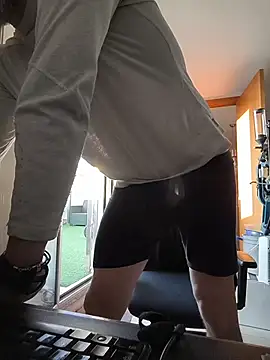 Snapshot of DanWolverin chatting on 13, 3, 2026 DanWolverin online show from 13, 3, 2026