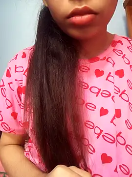 Snapshot of Nila-islam chatting on 30, 11, 2025 Nila-islam online show from 30, 11, 2025