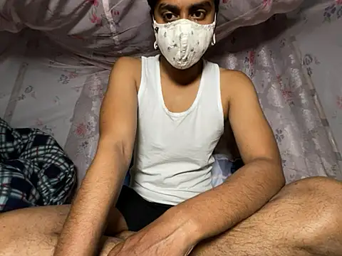 hunterboy2001 online show from 3, 3, 2026