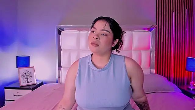 Snapshot of xCharlotte_20 chatting on 18, 2, 2026 xCharlotte 20 online show from 18, 2, 2026