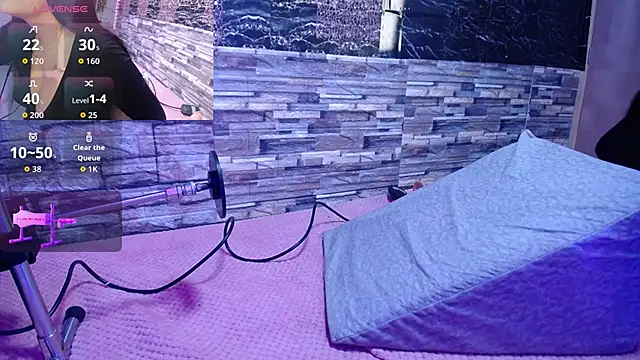 emma petit07 online show from 18, 12, 2025