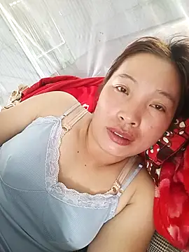 Evelyn-n online show from 19, 12, 2025