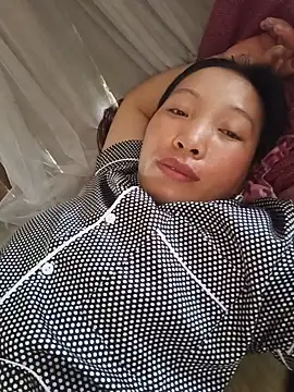 Evelyn-n online show from 17, 7, 2026