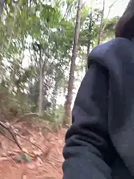 A-ZJunn online show from 4, 2, 2026