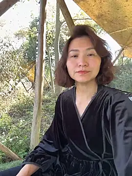 A-ZJunn online show from 12, 3, 2026