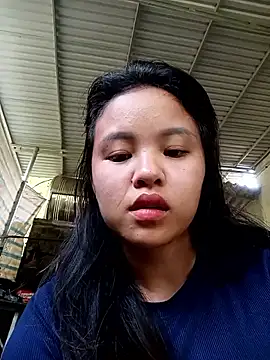 Snapshot of Pretty-haert chatting on 4, 4, 2026 Pretty-haert online show from 4, 4, 2026