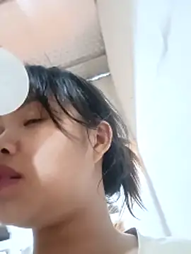 Snapshot of Pretty-haert chatting on 10, 4, 2026 Pretty-haert online show from 10, 4, 2026