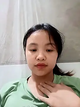 Snapshot of Pretty-haert chatting on 14, 4, 2026 Pretty-haert online show from 14, 4, 2026